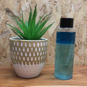 Avant Bi-Phase Hyaluronic Acid Rejuvenating Micellar Water